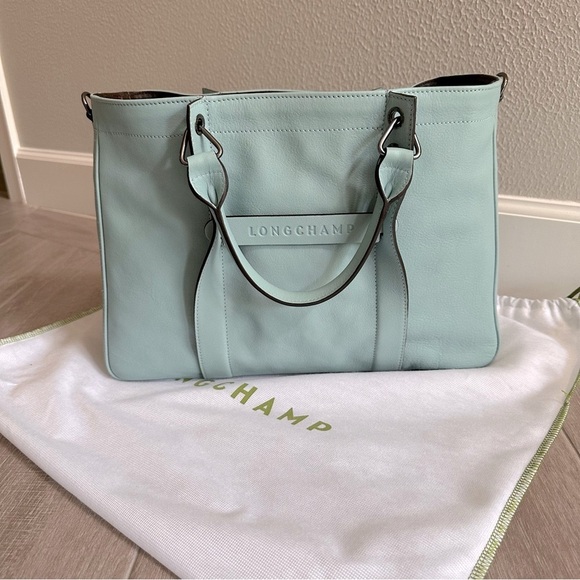 Longchamp 3D tote - medium size - top handle or crossbody - EUC
